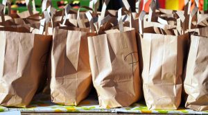 bags, shopping bags, paper-4543999.jpg